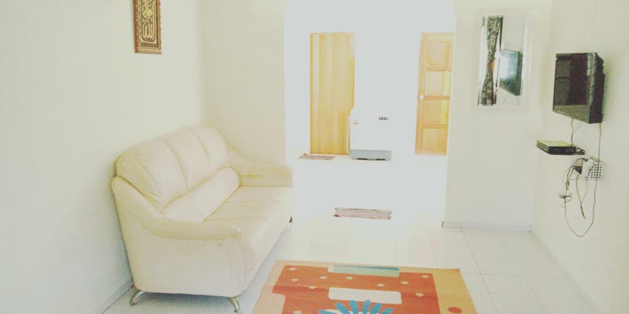 Sarifah Homestay *